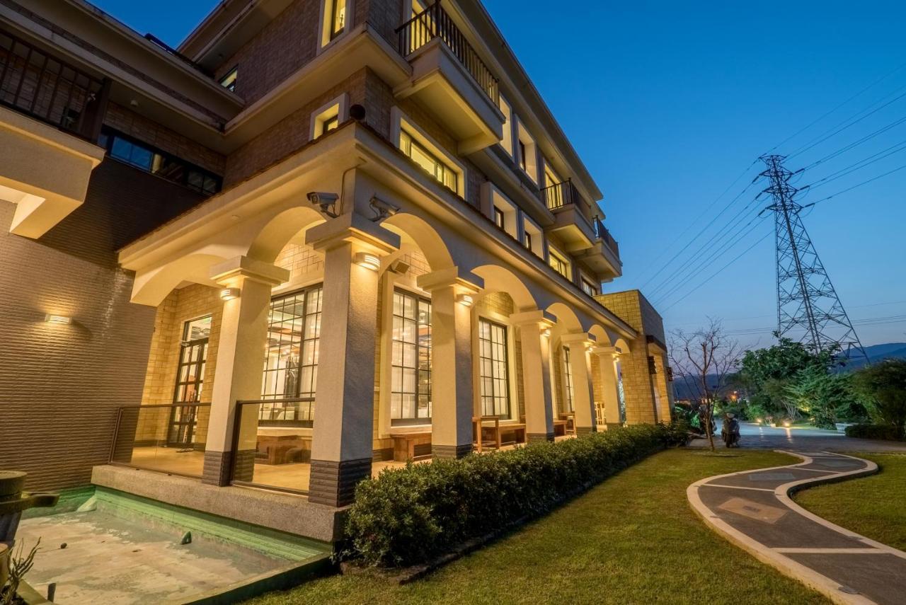 Shui Geng Yuan Farm B&B Yilan Bagian luar foto